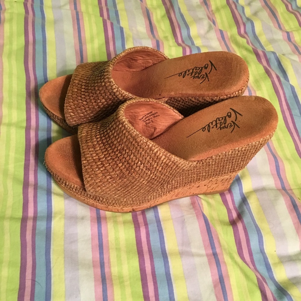 Volatile Tan Wedges